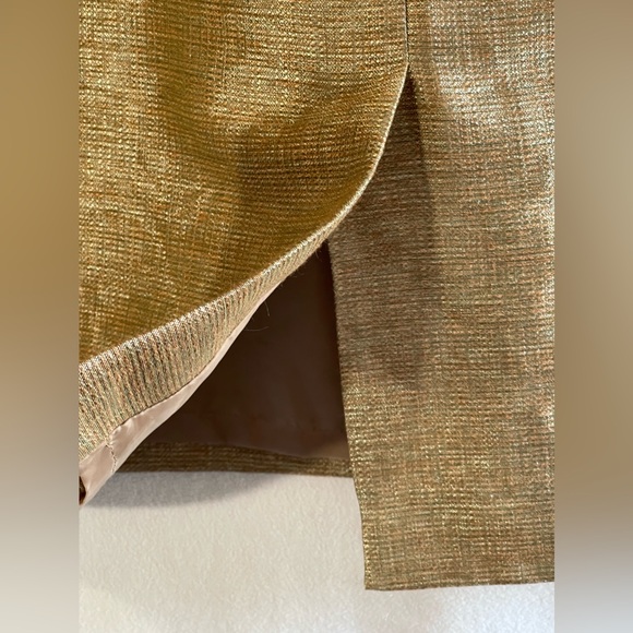 Jones New York Women’s Gold Pencil Skirt. Size 12 - Picture 3 of 6
